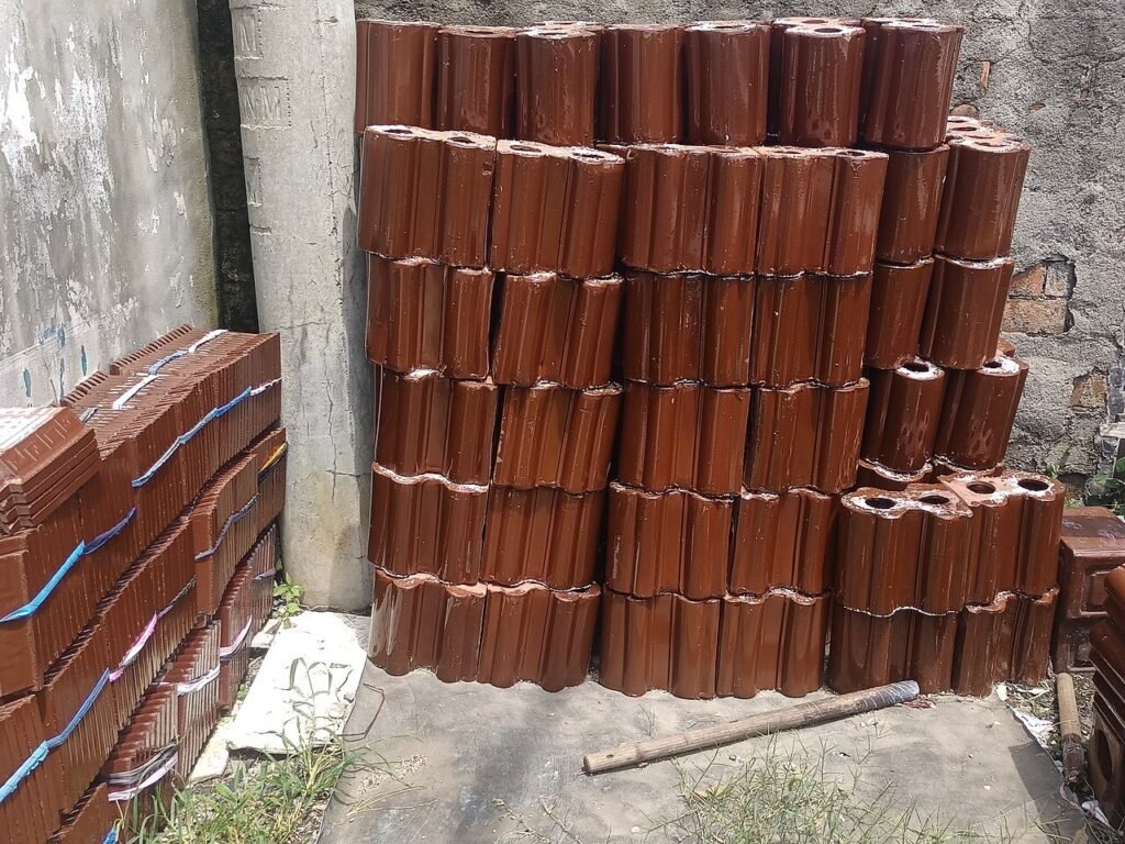 stock de tuiles vernissées — photographie d’illustration